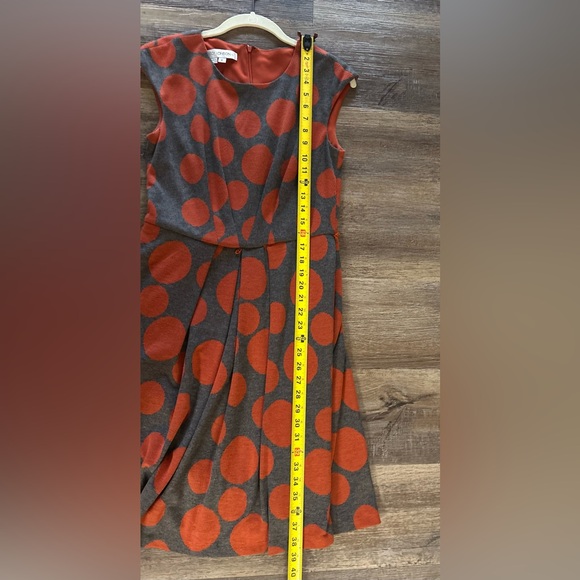 Maggy London Sleeveless Polka Dot Orange and Gray Midi Dress - Picture 13 of 14